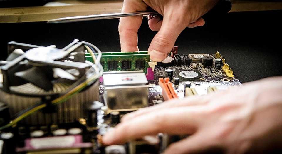 SERVIÇOS DE INFORMÁTICA | Técnico em Hardware, Software e Redes