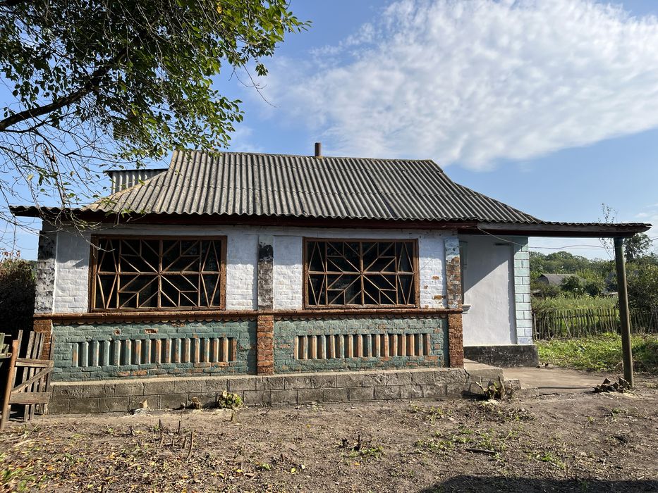 Продам будинок 45 км від Вінниці