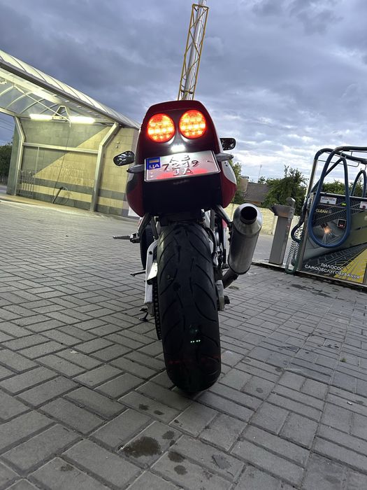 Yamaha R6 у відміному стані