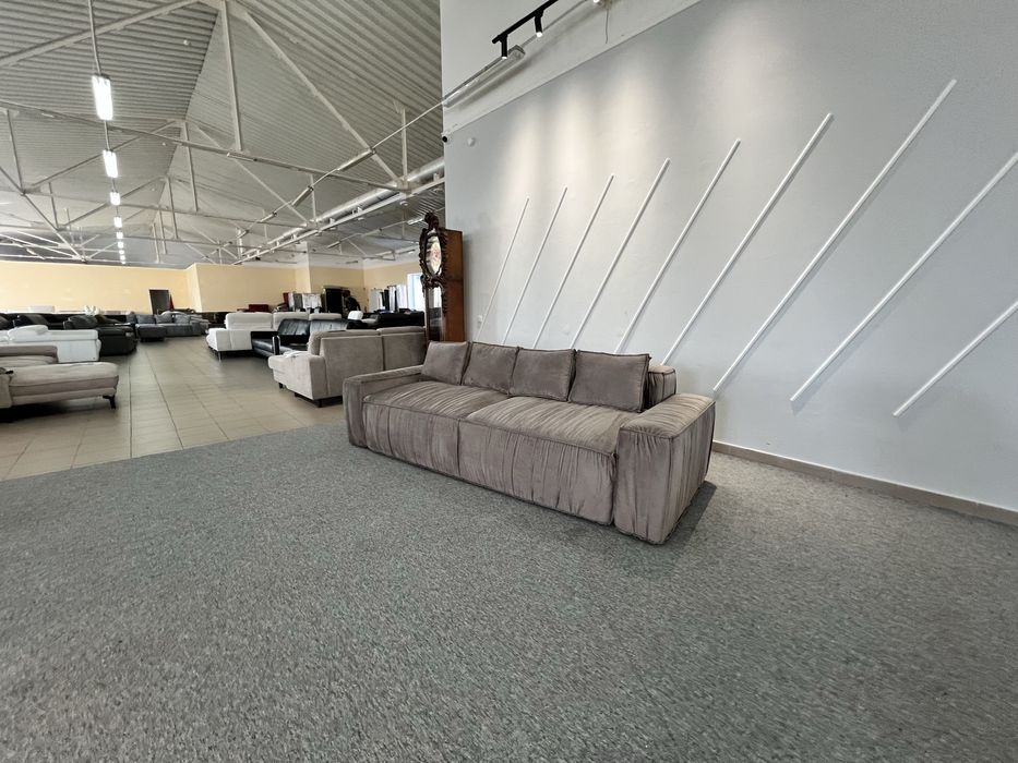 Новий розкладний прямий диван велюр