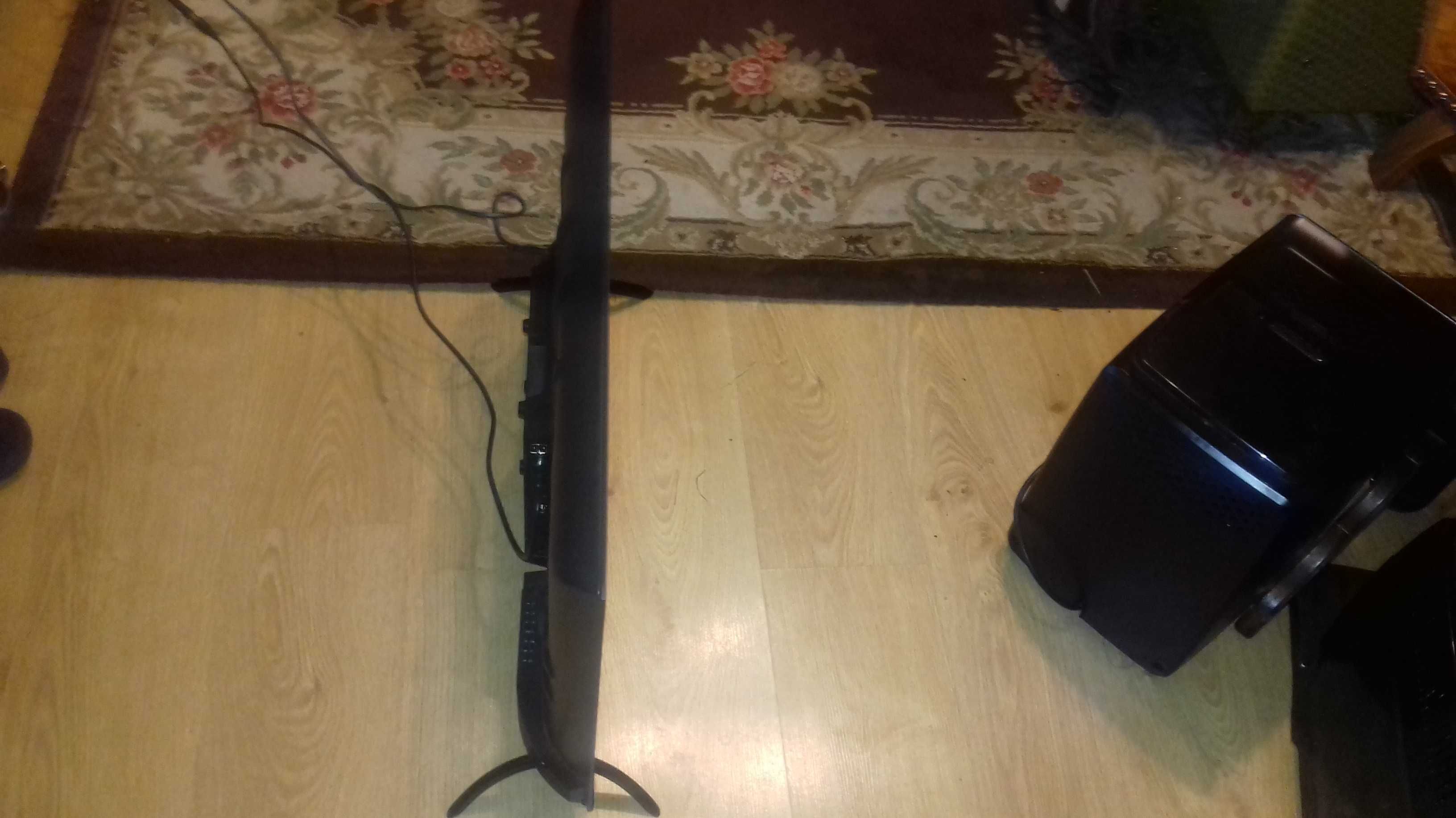 Telewizor MANTA LED 32 LHA 123 E z pilotem Android