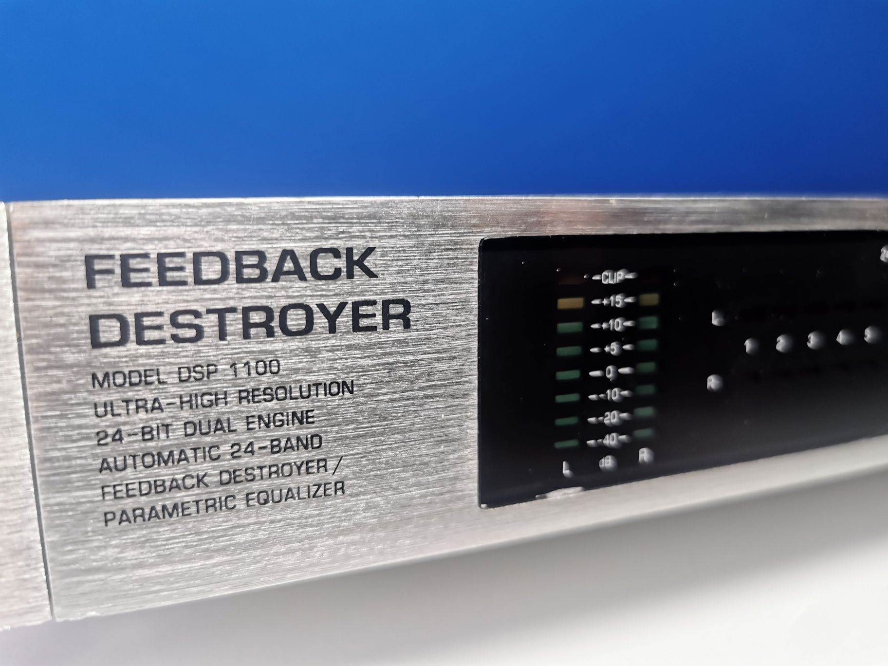 Behringer Feedback Destroyer DSP 1100