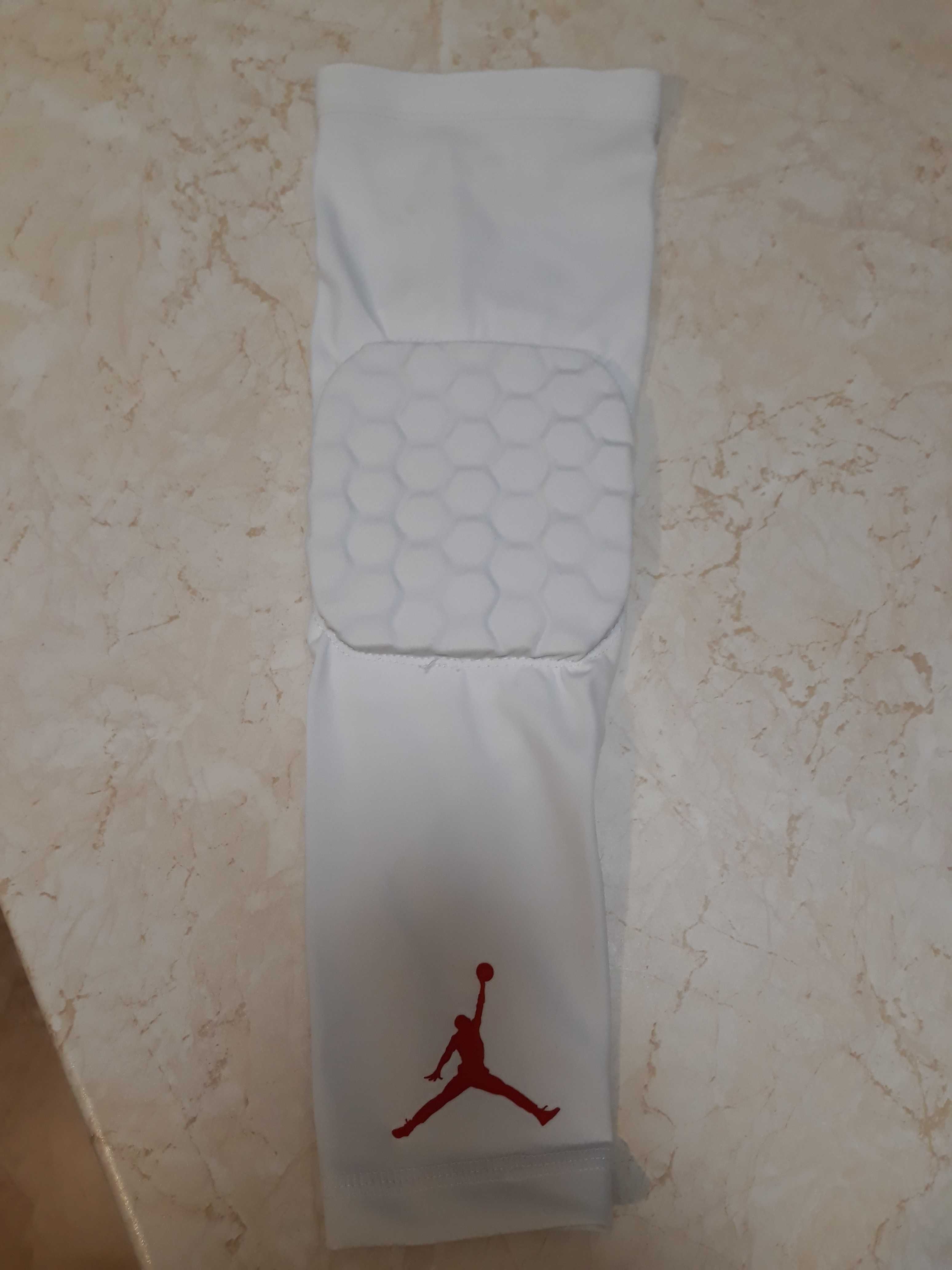Rękaw koszykarski Jordan