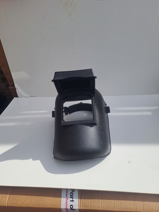 Przyłbica spawalnicza