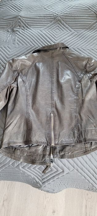 Damska kurtka ze skóry M/L w idealnym stanie