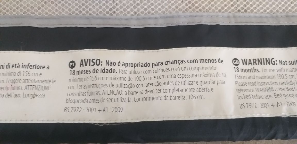 Resguardo para cama de criança