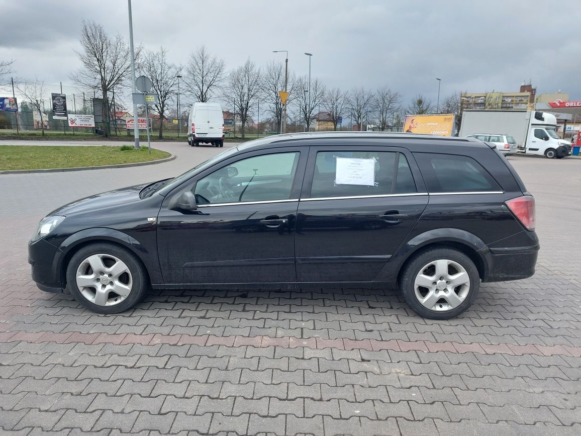 Sprzedam opel astra 1.7cdti mozliwa zamiana