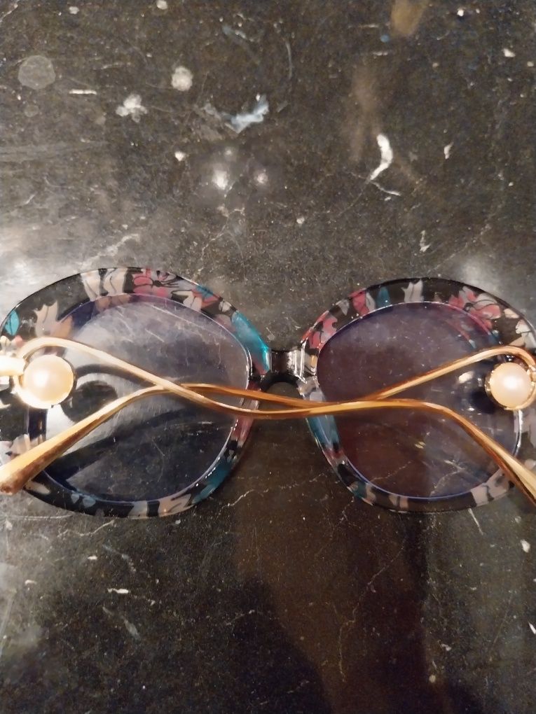 Super modne okulary zerówki