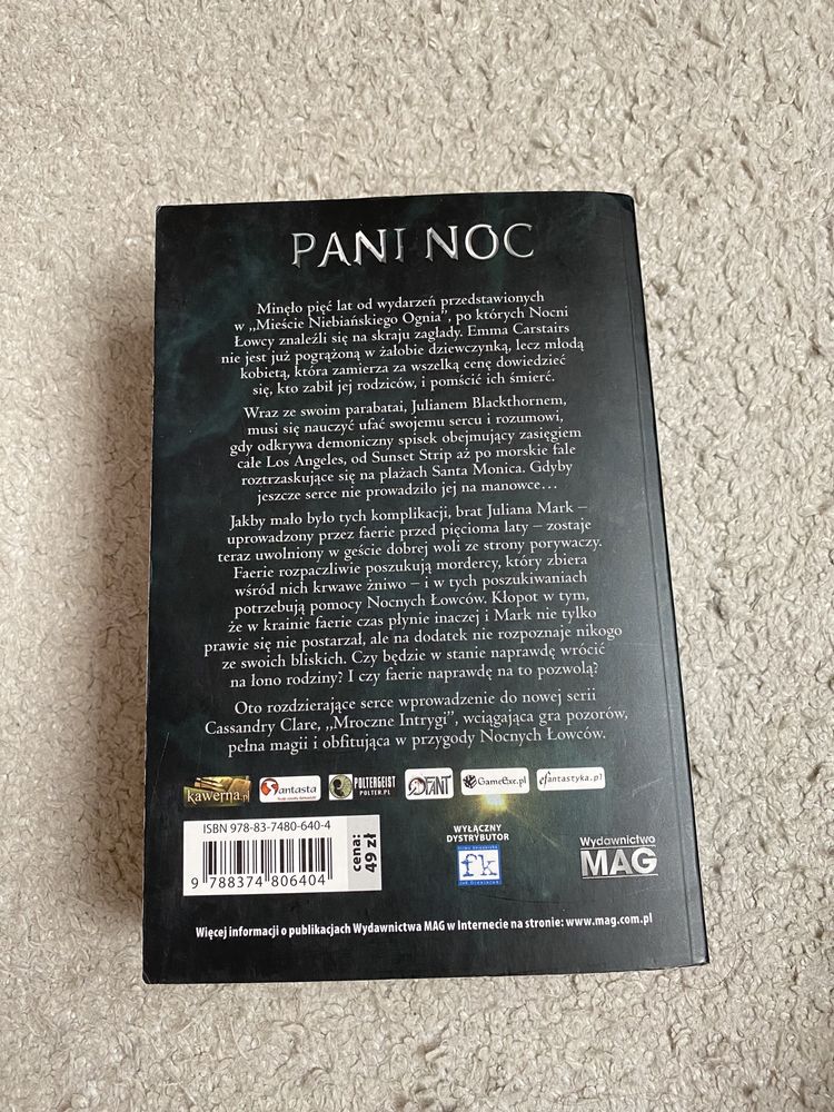 Pani Noc Cassandra Clare