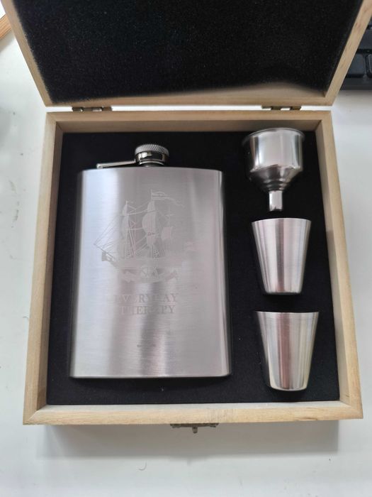 Medicine Everyday Flask Zestaw Prezentowy Piersiówka