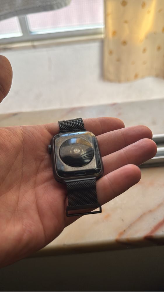 Apple Watch SE 44mm