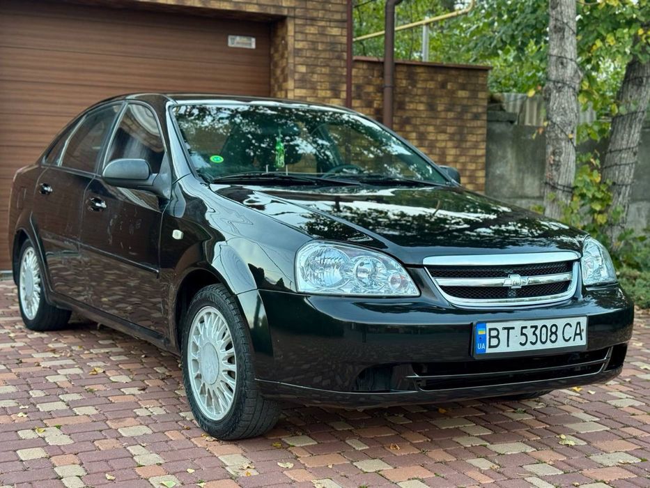 Продам Chevrolet Lacetti 2005 год 1.6 Газ-бензин Оформление !