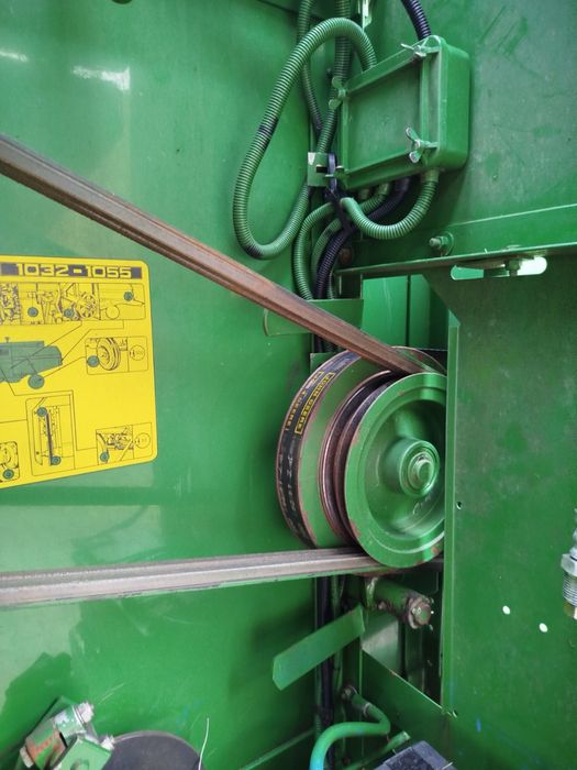 Комбайн зернозбиральний John Deere 1055, 1157. Джон Дір 1055
