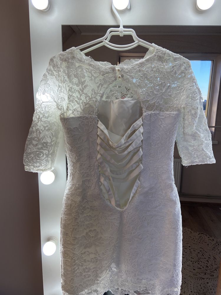 Коротке весільне плаття Anne Mariee 44розмір