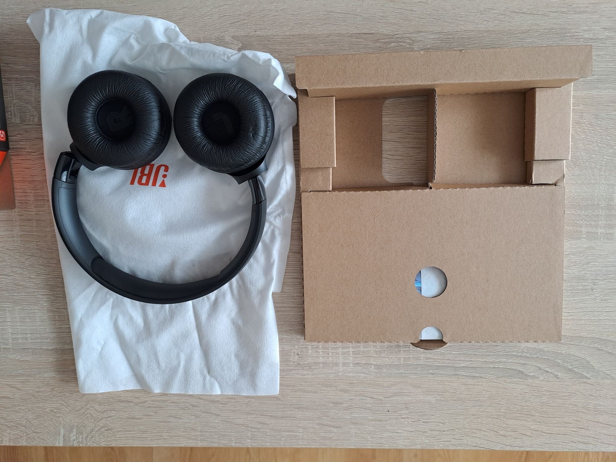 Słuchawki bezprzewodowe JBL tune 520 bt