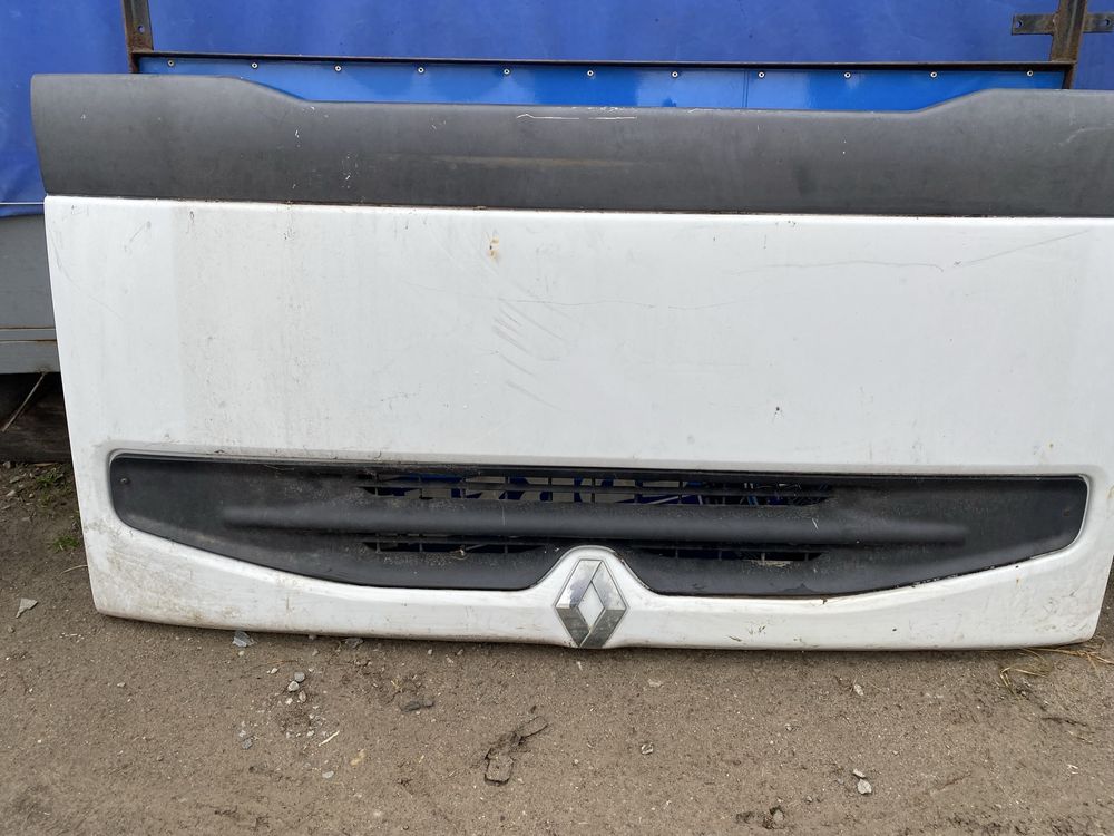 Maska atrapa Renault Premium