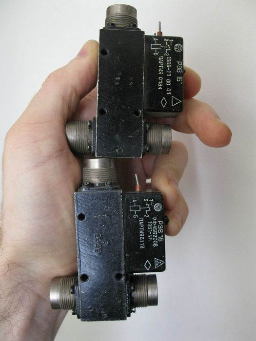 Реле РЭВ-15 и РЭВ-17