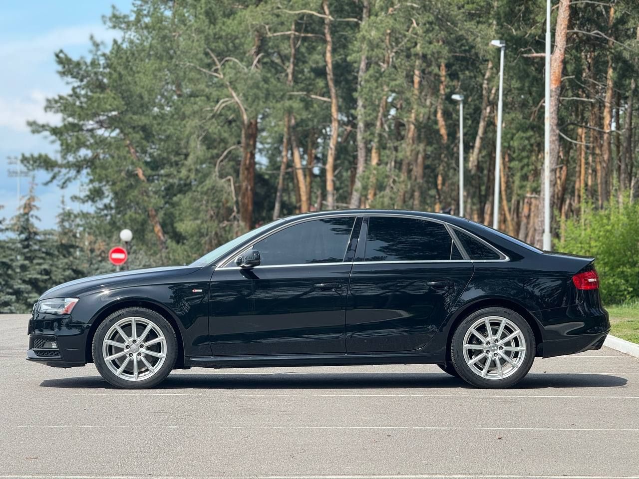 Audi А4 2015року, 2.0 бензин, автомат, передній привід, 198т.км.