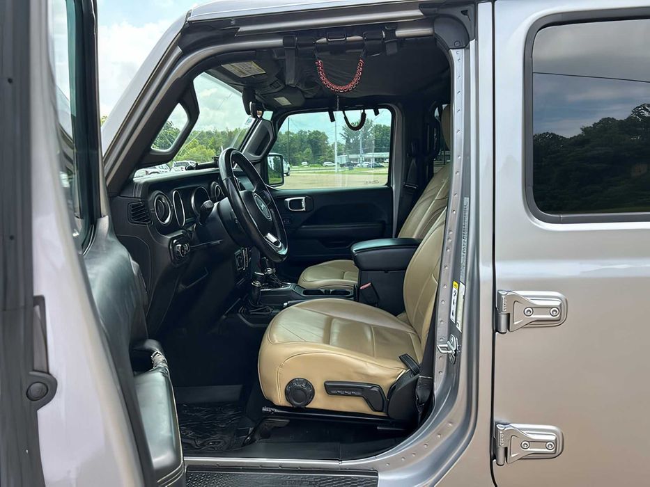 Jeep Wrangler      2018