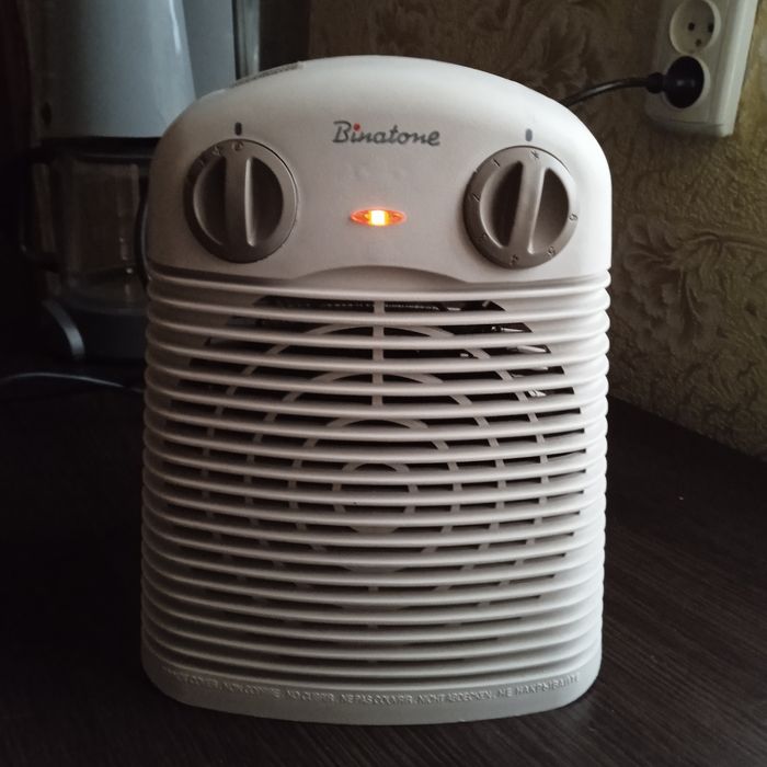 Продам отличный обогреватель Binatone.