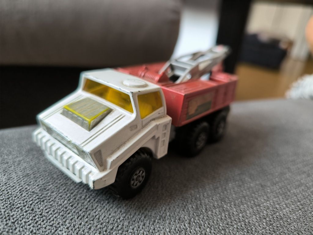 Samochodzik Matchbox 1975r.