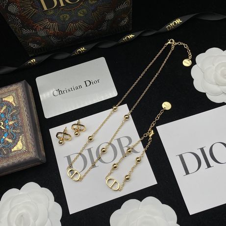 Komplet biżuteri Dior Naszyjnik Bransoletka Kolczyki zestaw prezentowy