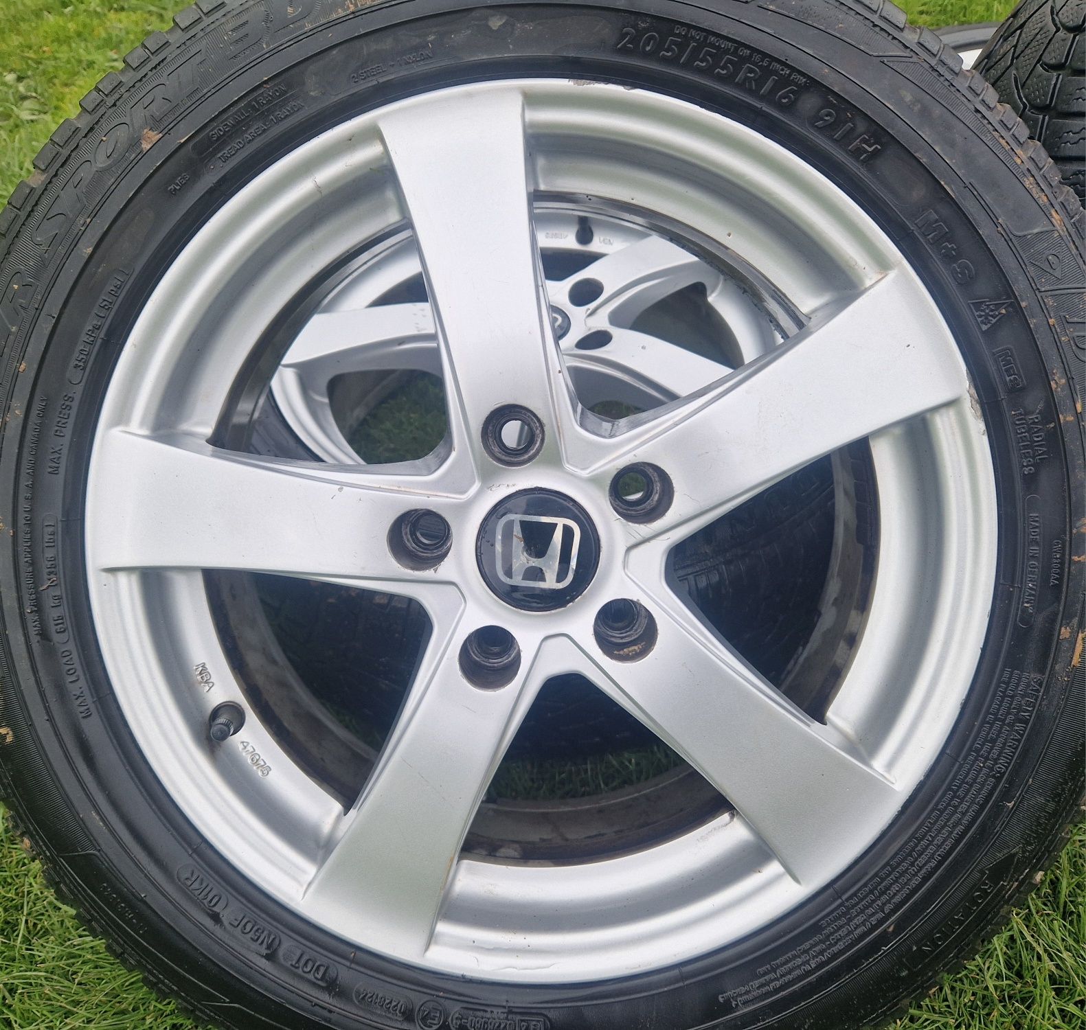 Alufelgi 16 Honda 5x114.3 W dobrym stanie bez  opon