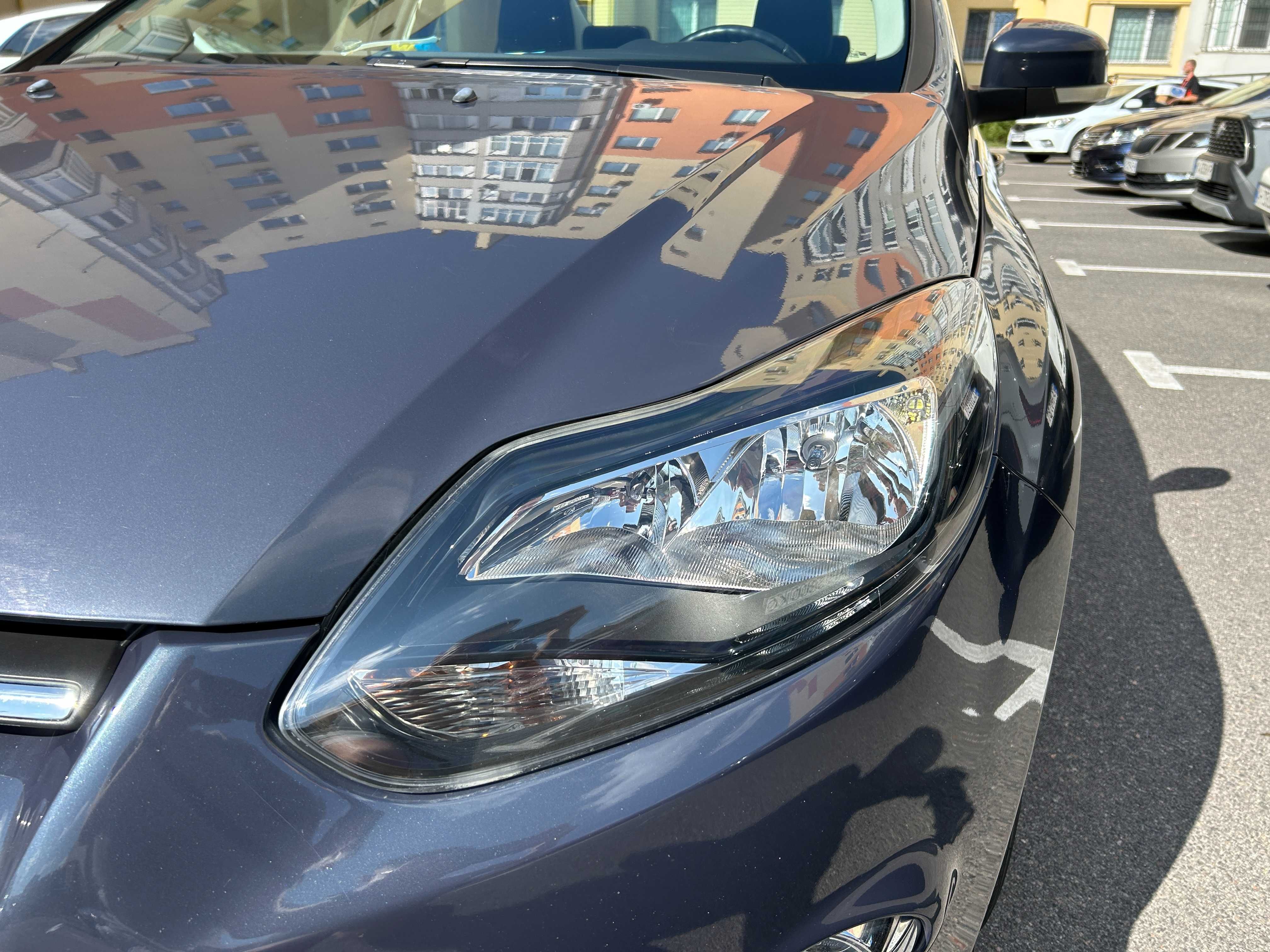 Офіційний Ford Focus 3 покоління 2011 рік 1.6 Ti-VCT MT (125 к.с.)