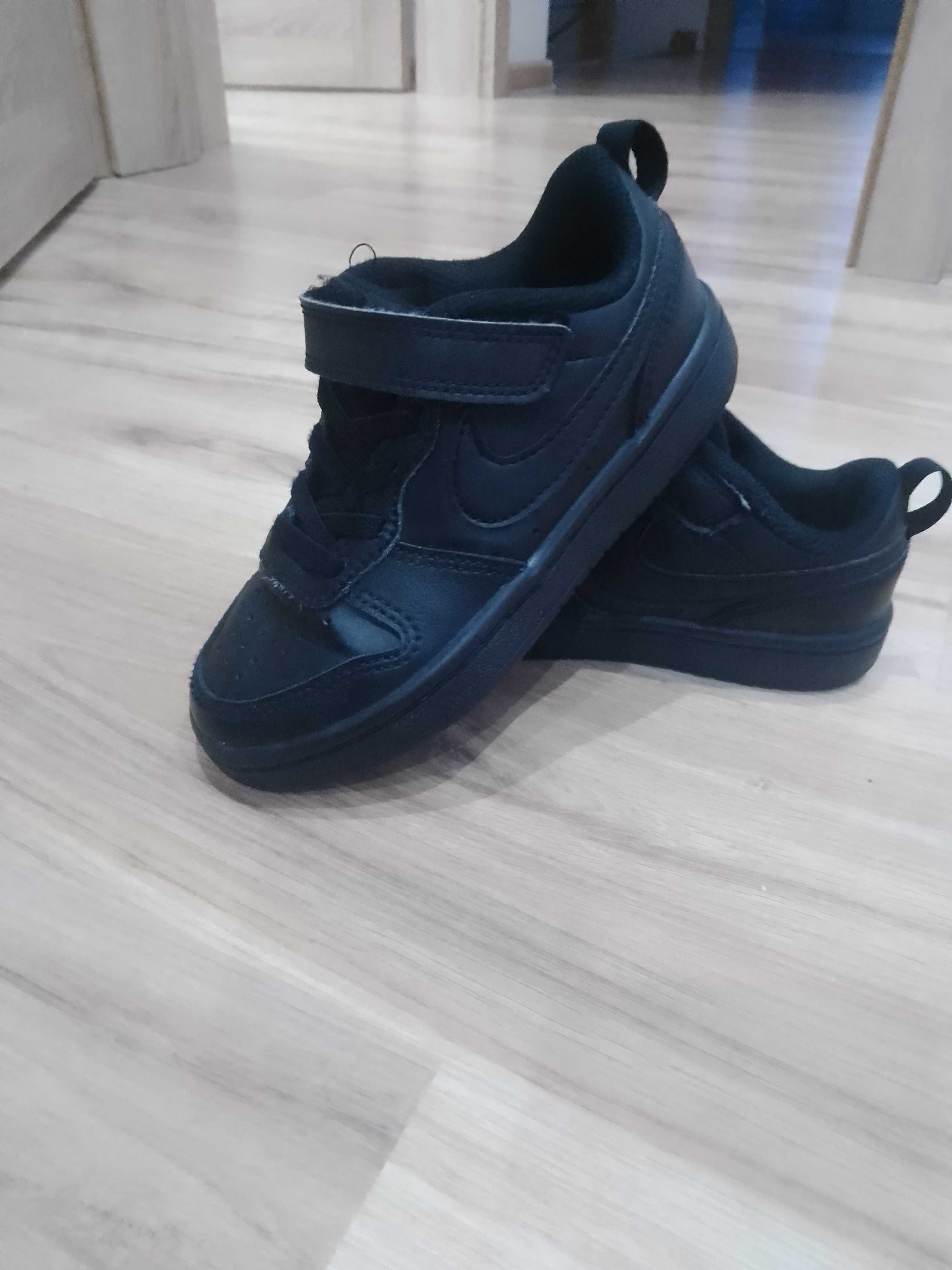 buty  Nike rozmiar 27,5