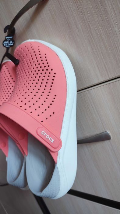 Crocs р.36-37 на стопу 23 см.