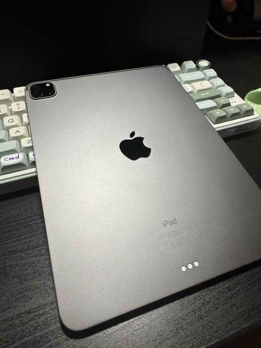 iPad model Pro 11 cali gen 2 Space Grey