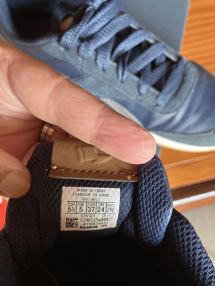 Sapatilhas reebok 37