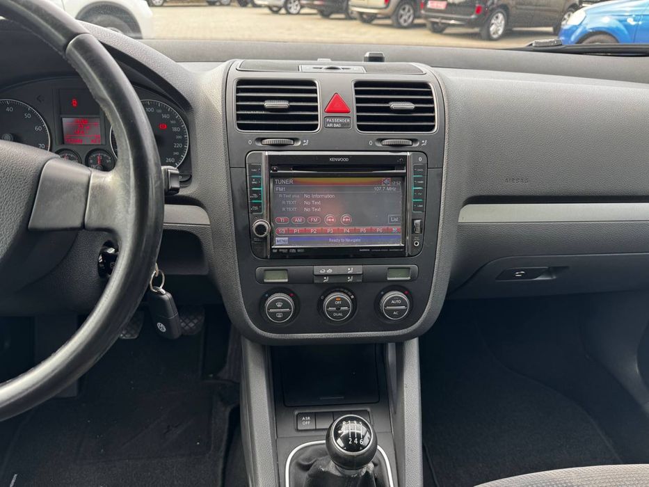 Продам Volkswagen Golf 2009г., 1.4 бензин. Свежепригнан. Обмен, Лизинг