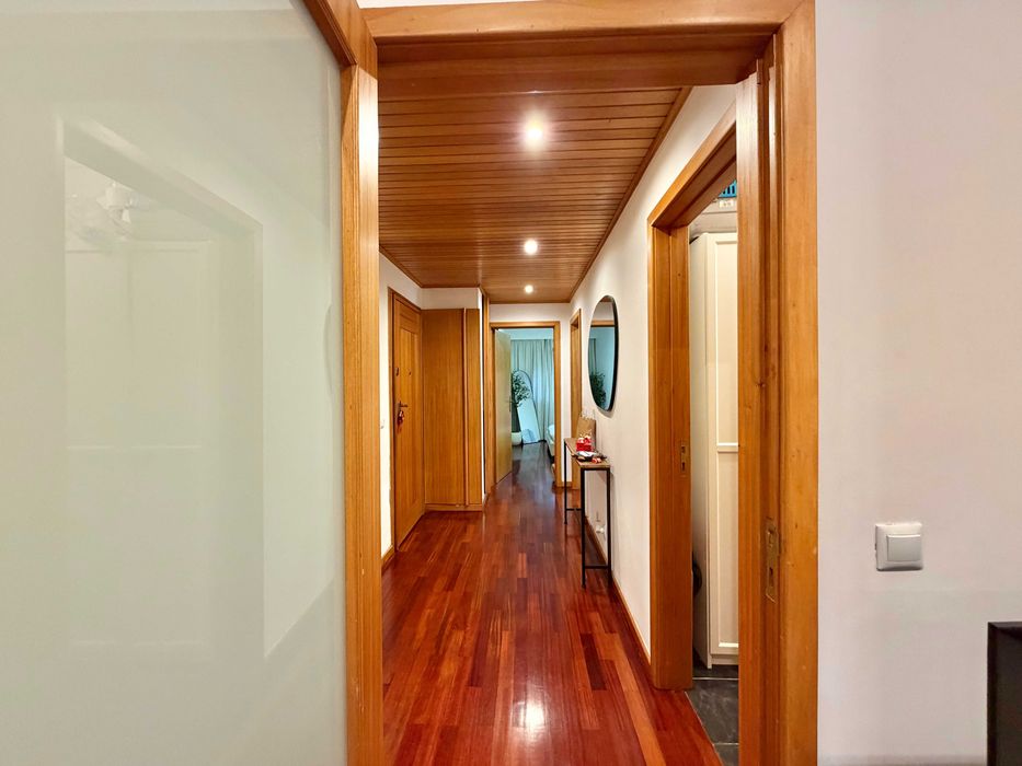 Apartamento T1+1 Canidelo