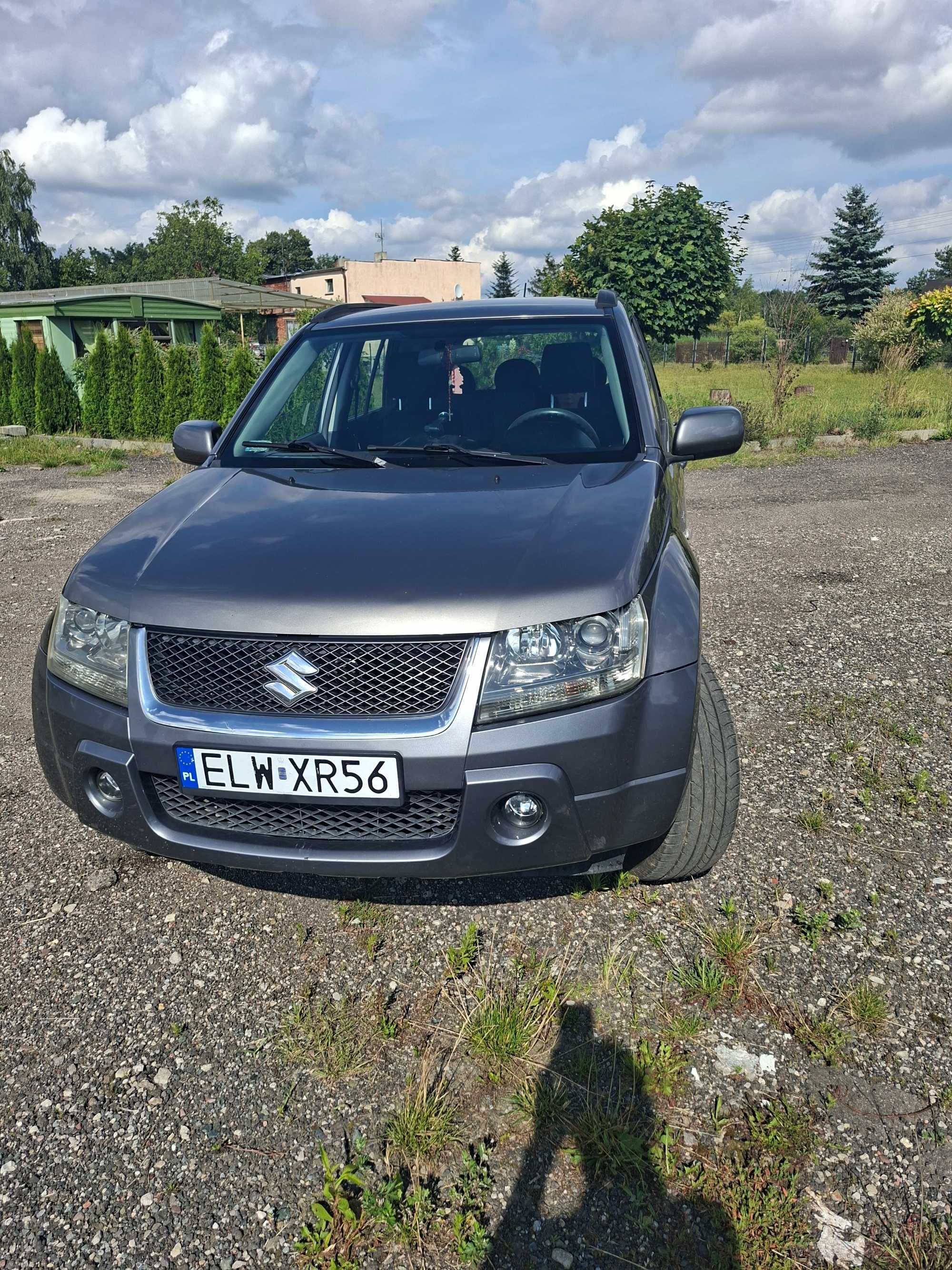 SUZUKI Grand Vitara