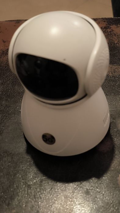 Câmera de vigilância nova na caixa