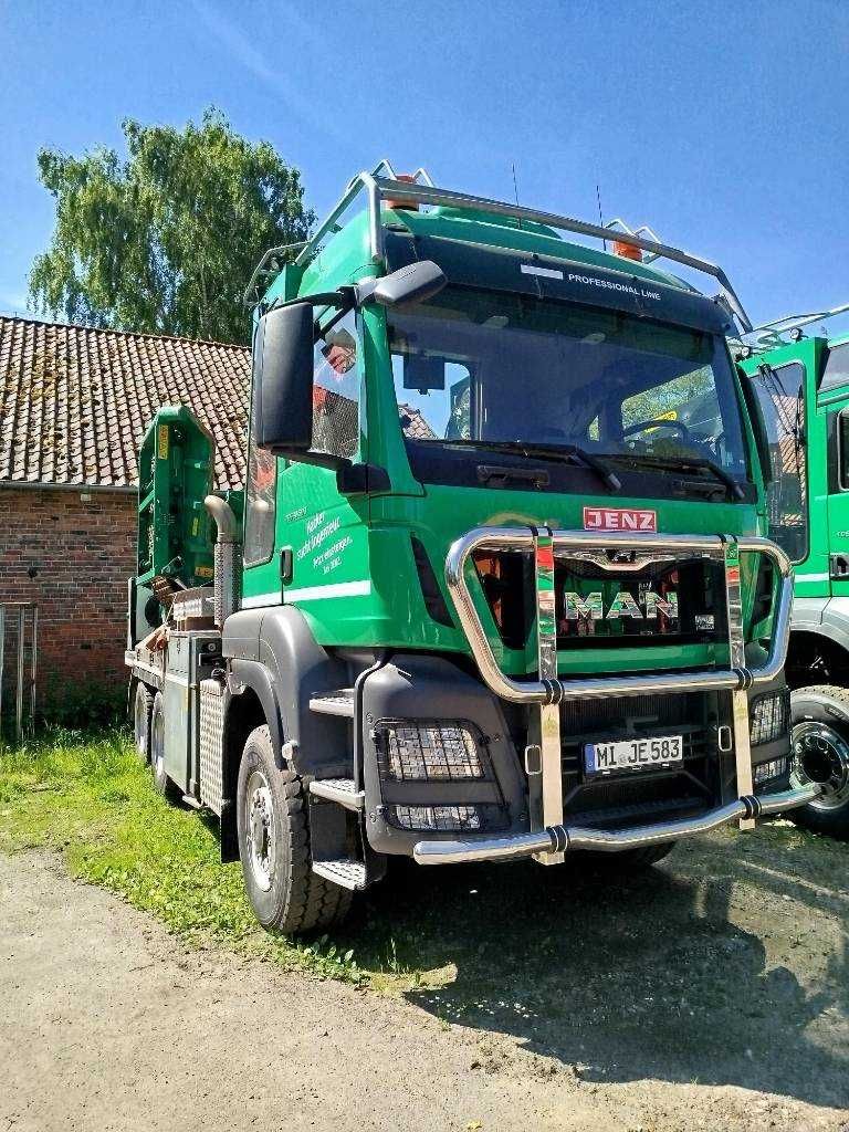 Rębak maszyna do drewna ROZDRABNIACZ chipper | JENZ HEM 583 R-Truck |