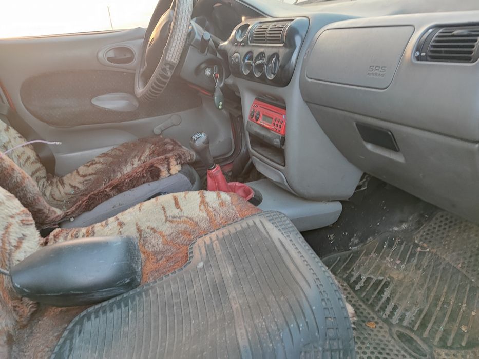 Форд ескорт 1.4бензин після дтп