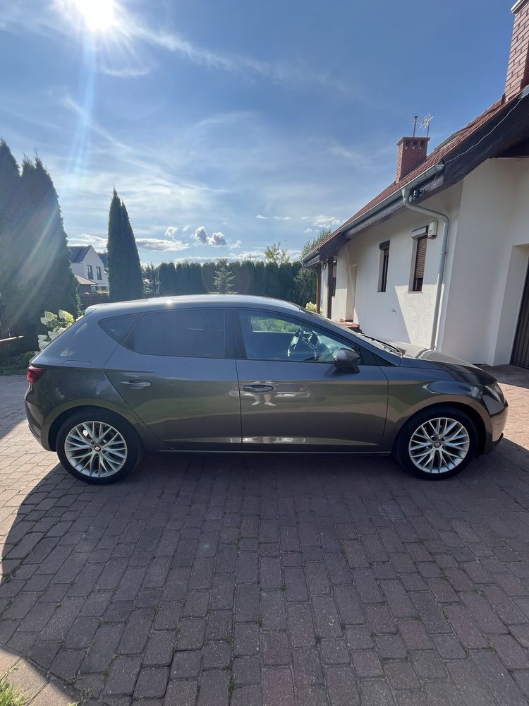 Sprzedan seat leon 3 2014