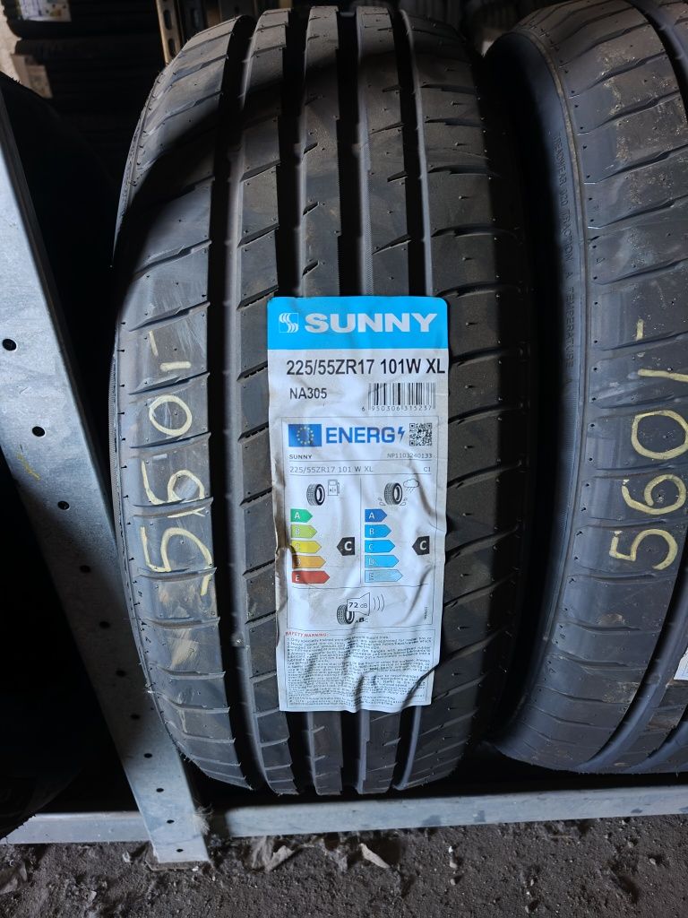 225/55R17 Sunny Nowe Lato