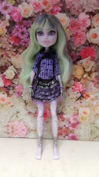 monster high Twyla lalka