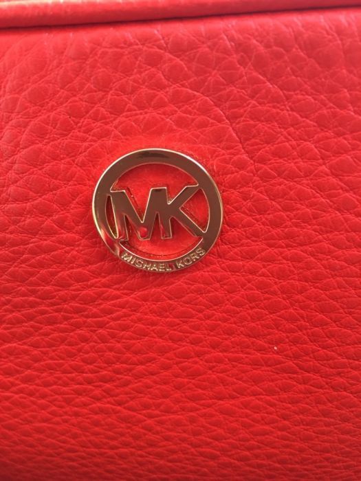 Стильная сумочка MICHAEL KORS