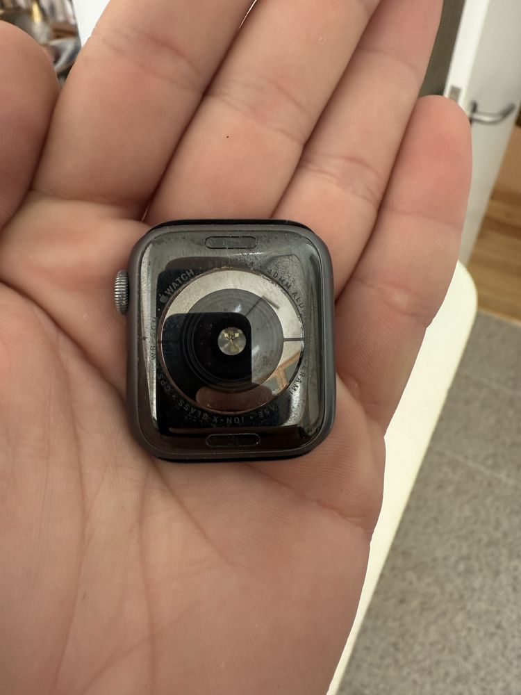 Apple watch 4 (para peças)