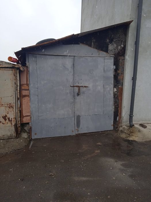 Продам металевий гараж,на Східному масиві,в м.Тернополі