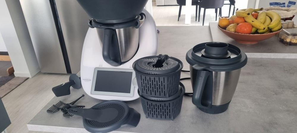 Bimby Tm6 com 2  copos