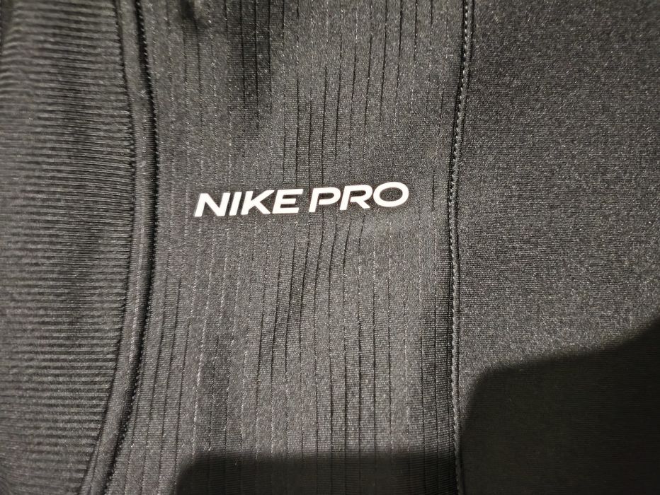 Кофта Nike™Pro Dri-Fit Full Zip Lightweight Bomber Jacket/black