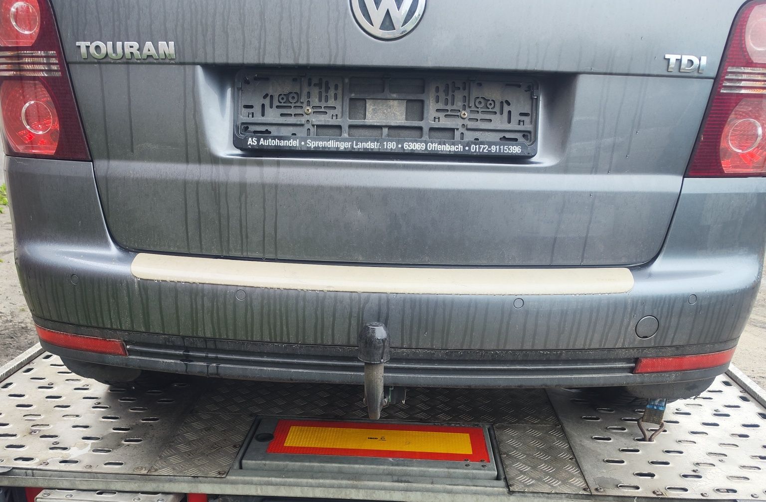 VW Touran I Zderzak Tył PDC LD7X