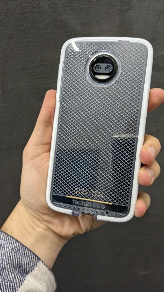 Чохол Motorola Moto Z2 Force Tech21 Evo Check Чехол