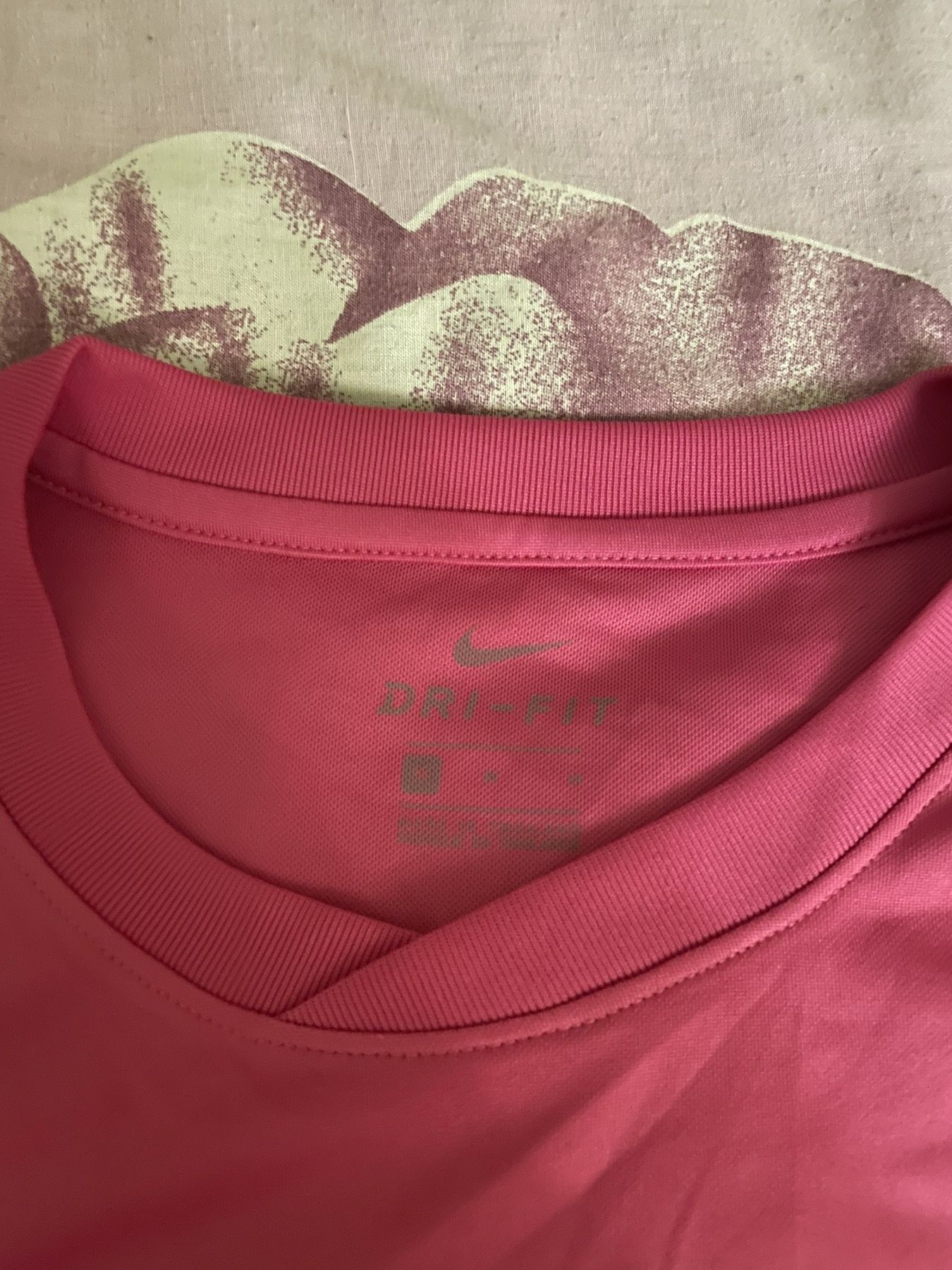 Футболка спортивна Nike
