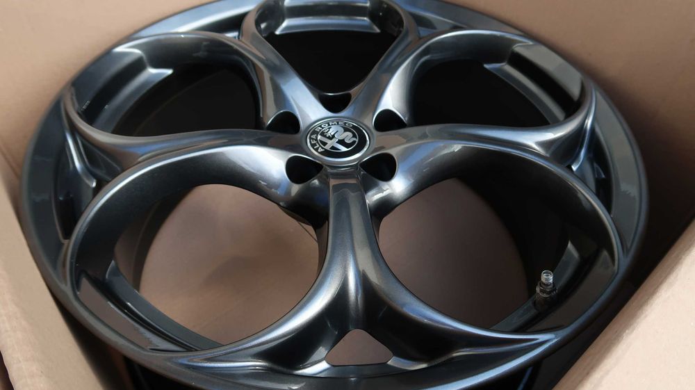 Felgi Alfa Romeo Gulia Stelvio 19'' Quadrifoglio Q4